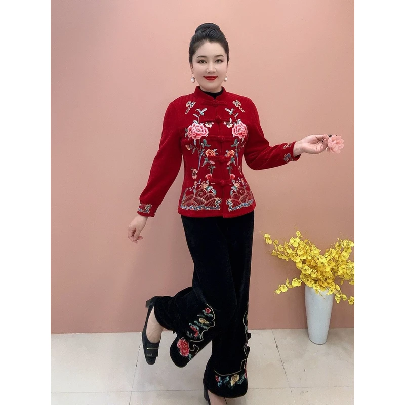 新款刺绣复古上衣盘扣开衫宽松中老年妈妈外套国风唐装女装