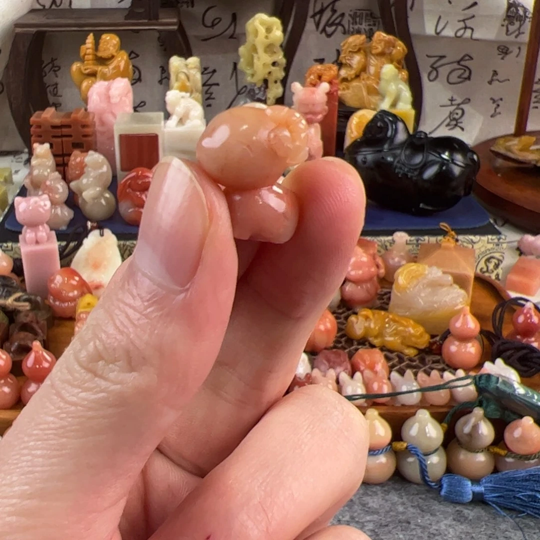 老挝石羚羊桃花粉