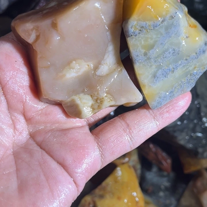 流***雨寿山石888888888888