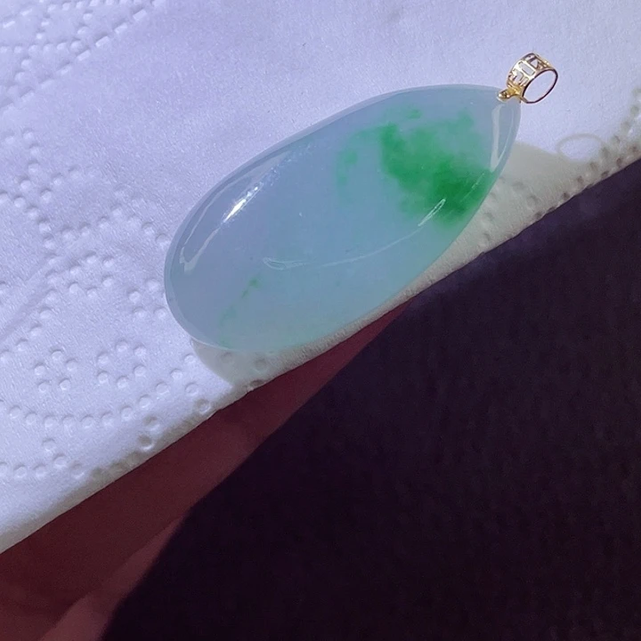 颈饰18K金镶嵌翡翠翡翠