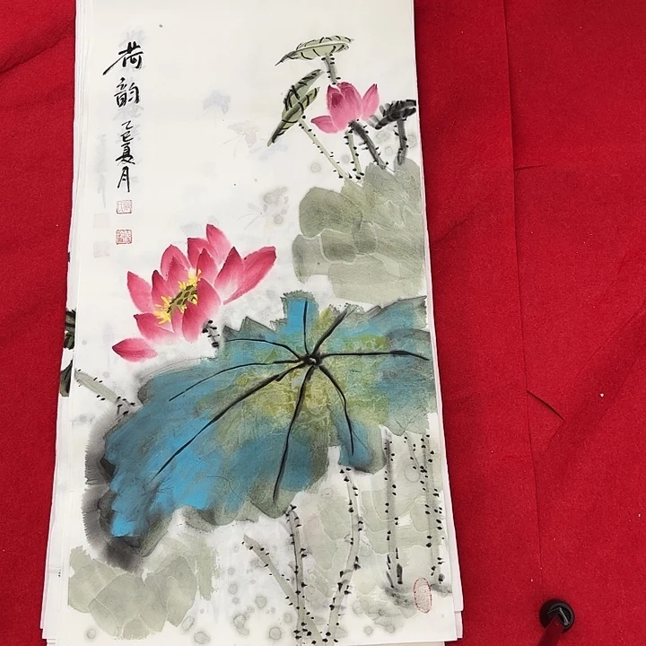 国画花鸟的翅膀和翅膀是一样