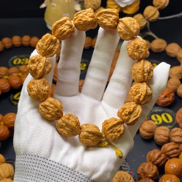 ****文玩核桃手串金蟾