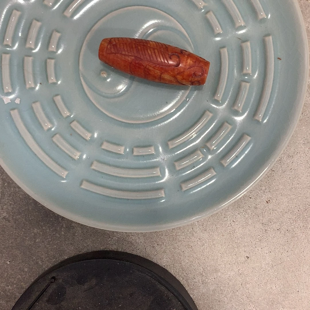 其他现代陶瓷工艺品