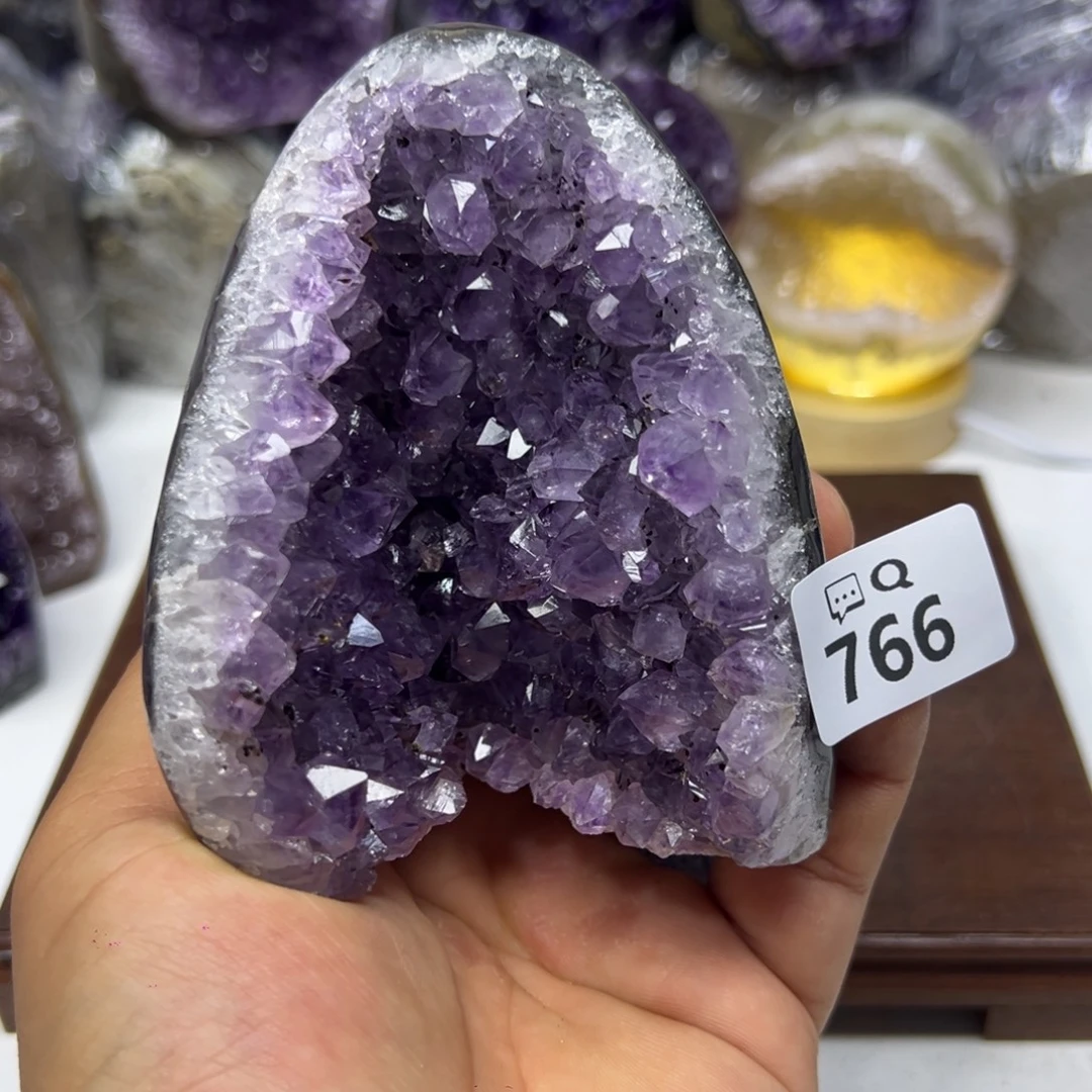 未镶嵌大型摆件（非配饰）水晶