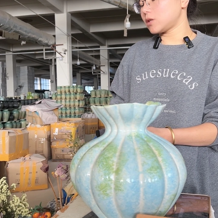 景德镇陶瓷花器花瓶