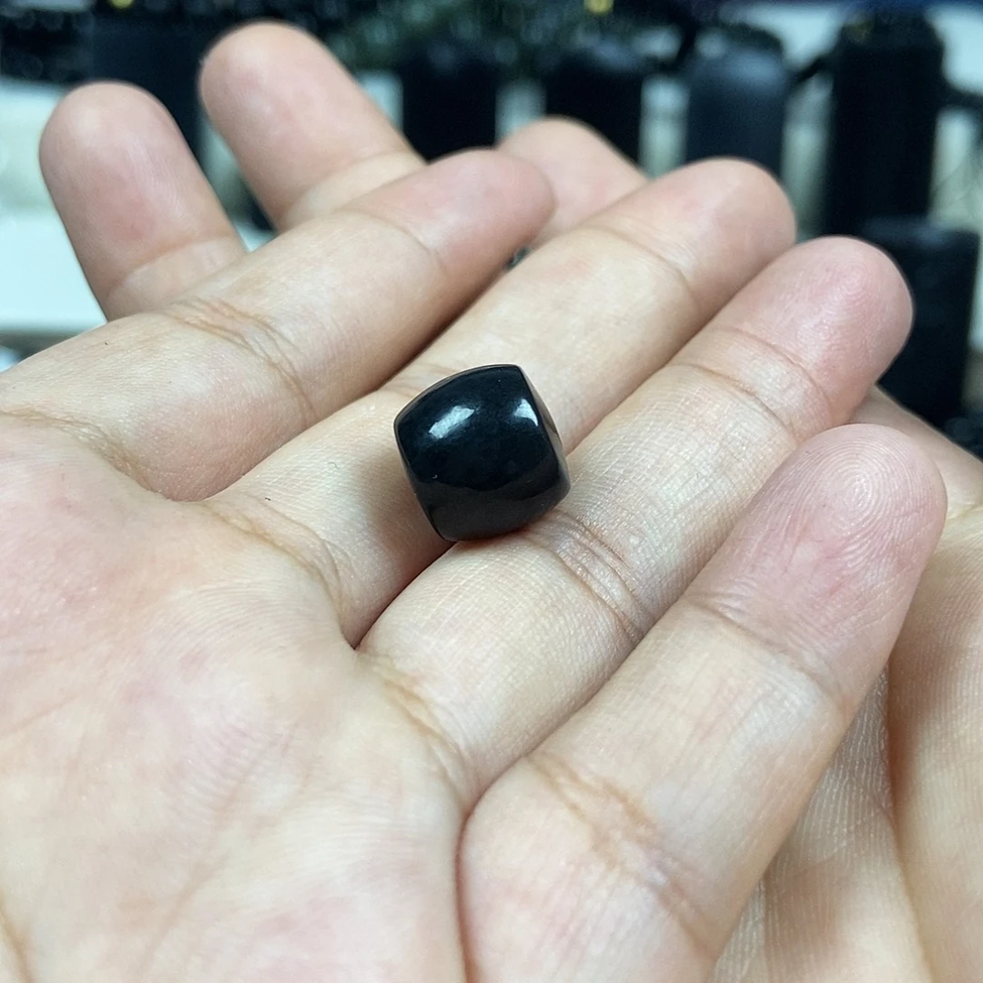 手串未镶嵌和田玉卡12直切单珠福利