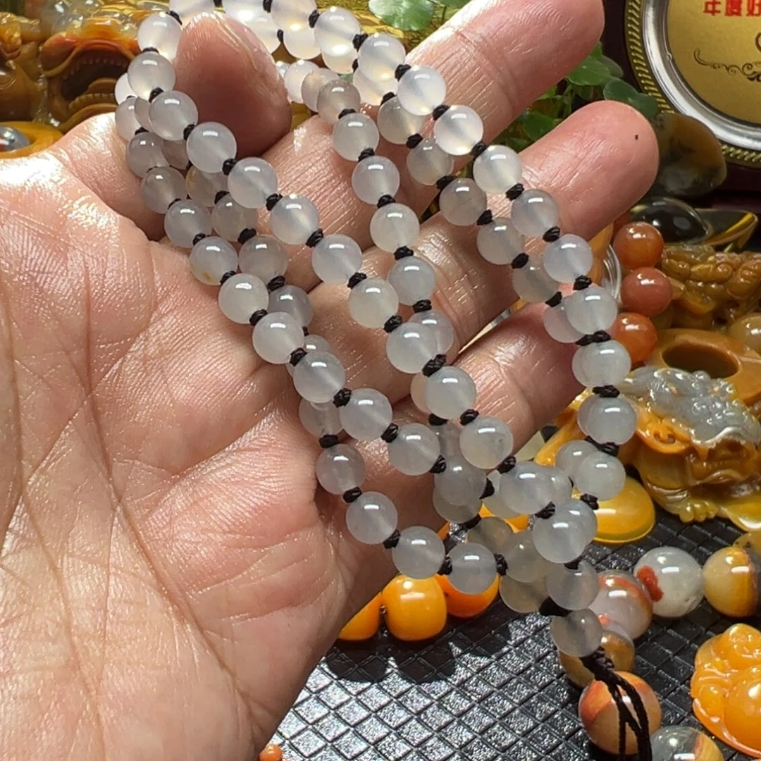 石英质玉未镶嵌颈饰