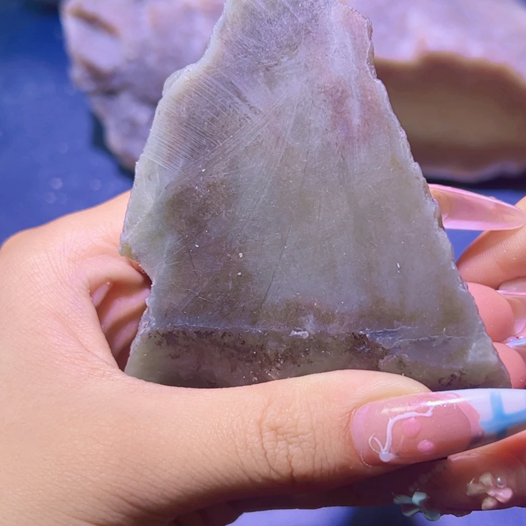 未镶嵌和田玉（糖玉）珠宝半成品