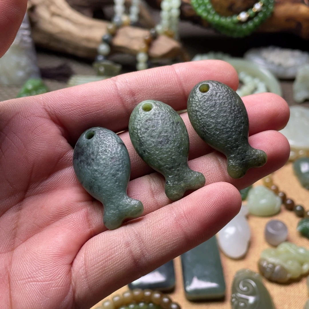 和田玉未镶嵌颈饰拍一发一多样性发货