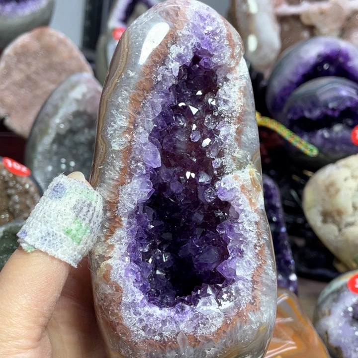 水晶摆件未镶嵌捡漏