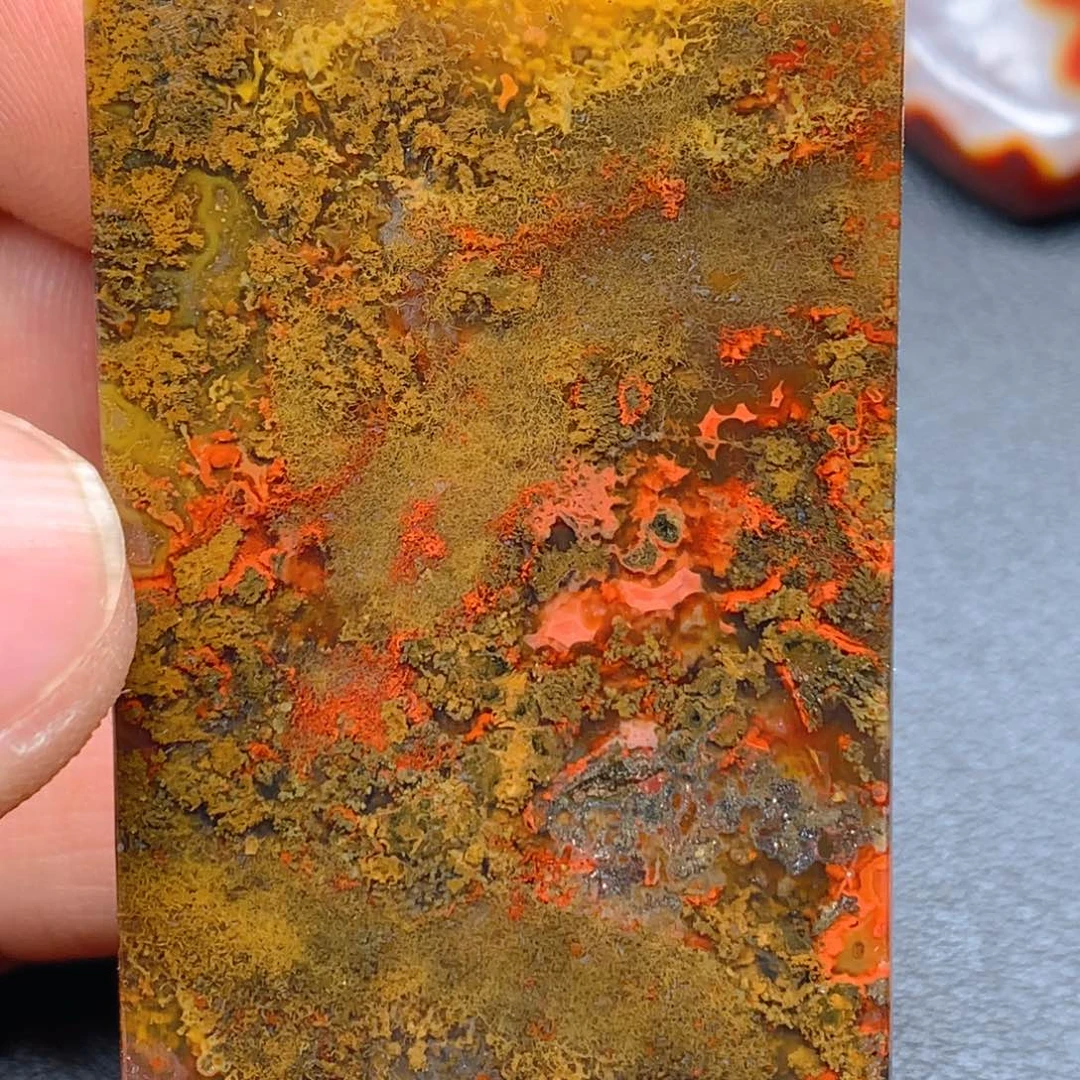 未镶嵌颈饰玛瑙/玉髓海**心