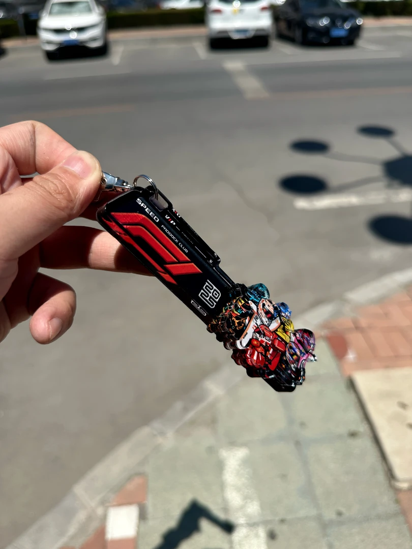 2025F1经典纪念冰箱贴钥匙扣