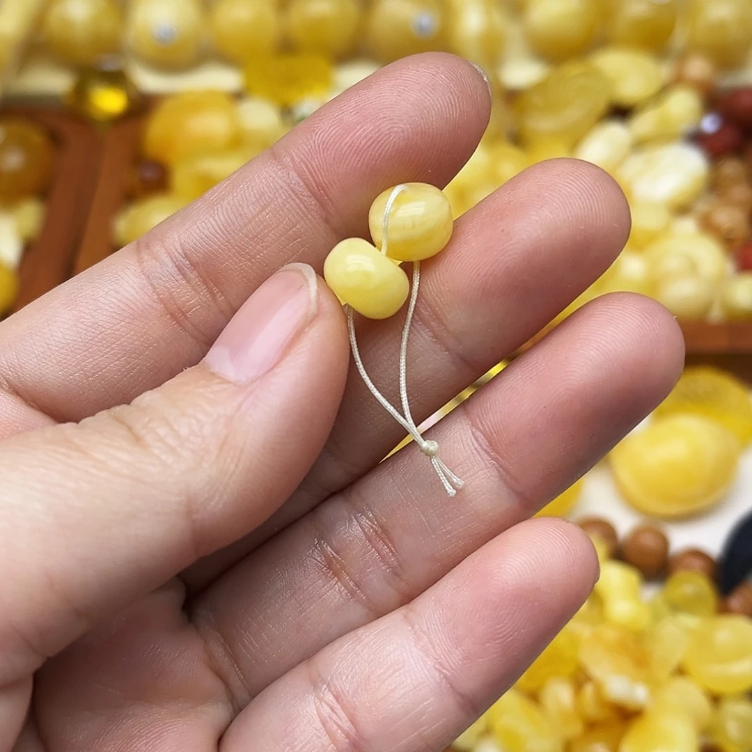 蜜蜡未镶嵌裸石天然