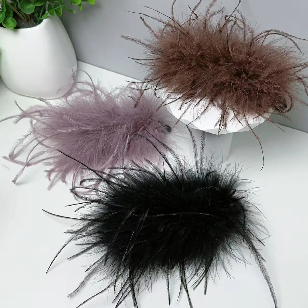 2025秋冬新款鸵鸟羽毛香蕉夹时尚简约毛毛皮草发夹网红发饰发夹女