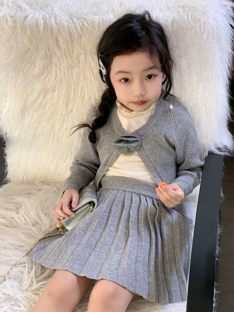 空空子.Studio【学院风花朵】女童2025春季洋气毛线套装开衫百褶裙