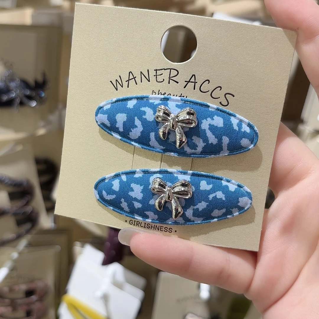 亚克力非金属蓝色豹纹蝴蝶结拜拜