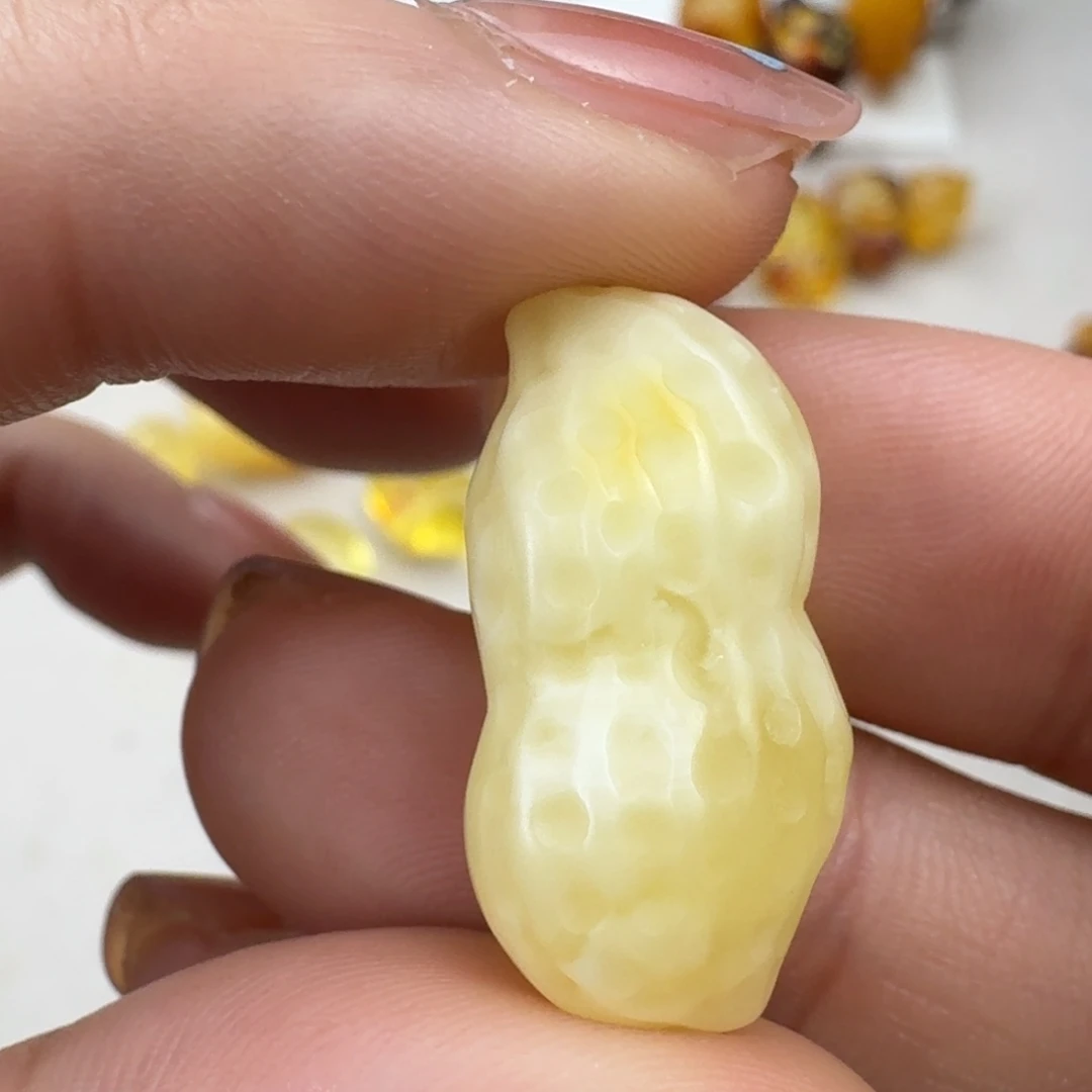 蜜蜡未镶嵌珠宝奇石全品 24.5×12.5×11