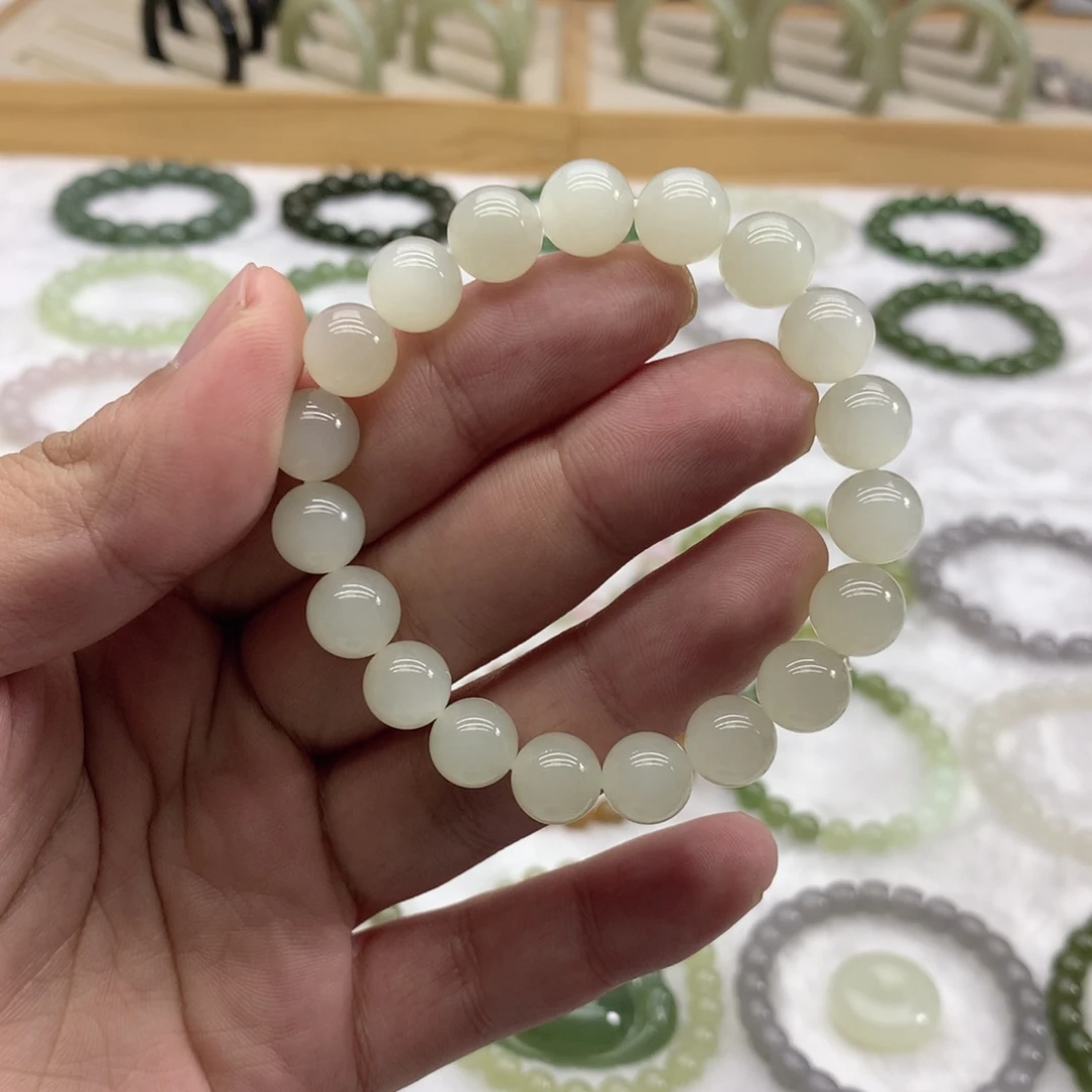 和田玉未镶嵌手串（白玉9.8）