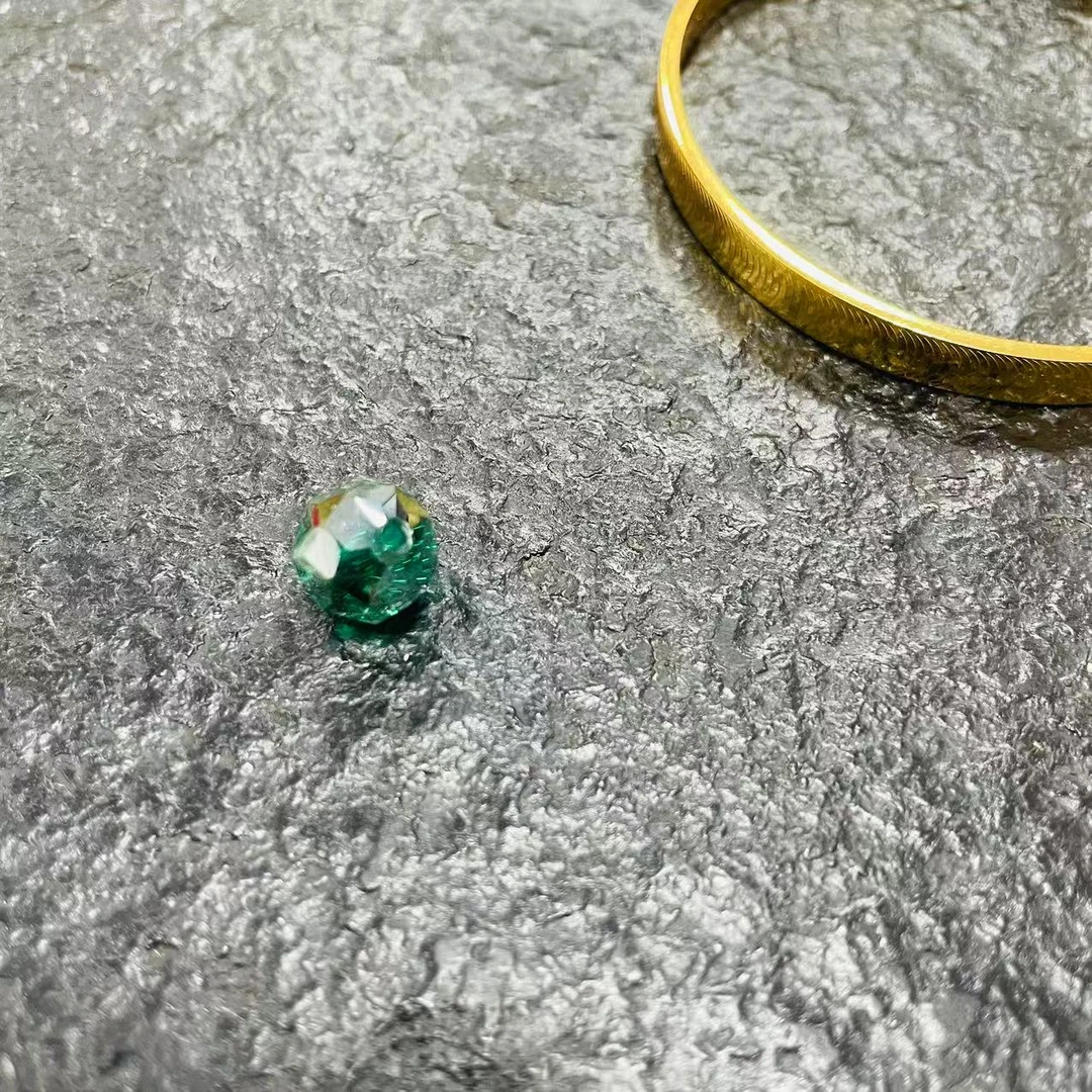 Q88甄品严选绿珠子配手镯J22