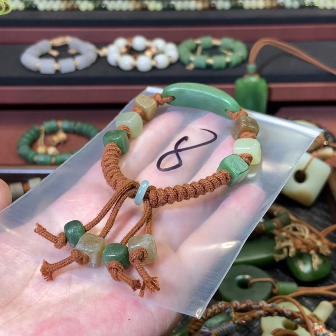 ~***~和田玉未镶嵌颈饰