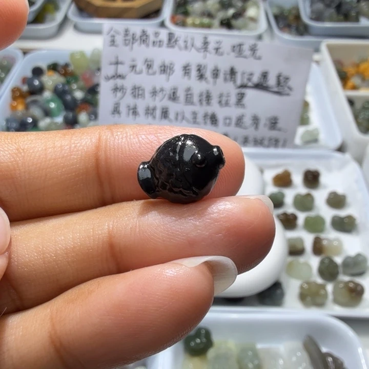 和田玉未镶嵌珠宝奇石