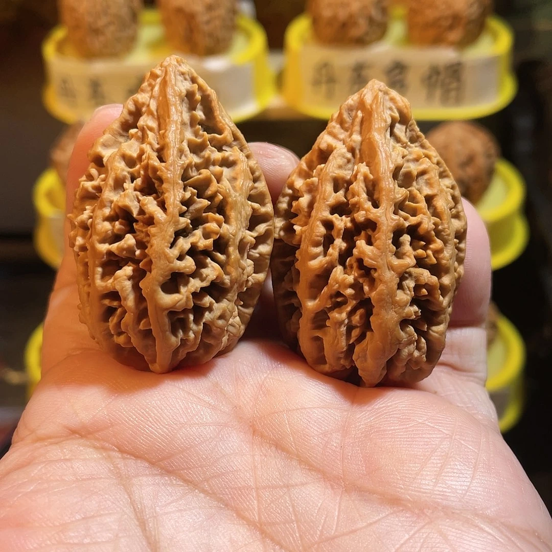 吊坠文玩核桃蚂蚁尊
