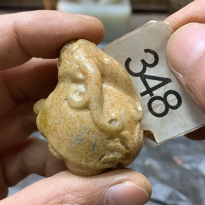 未镶嵌和田玉挂件