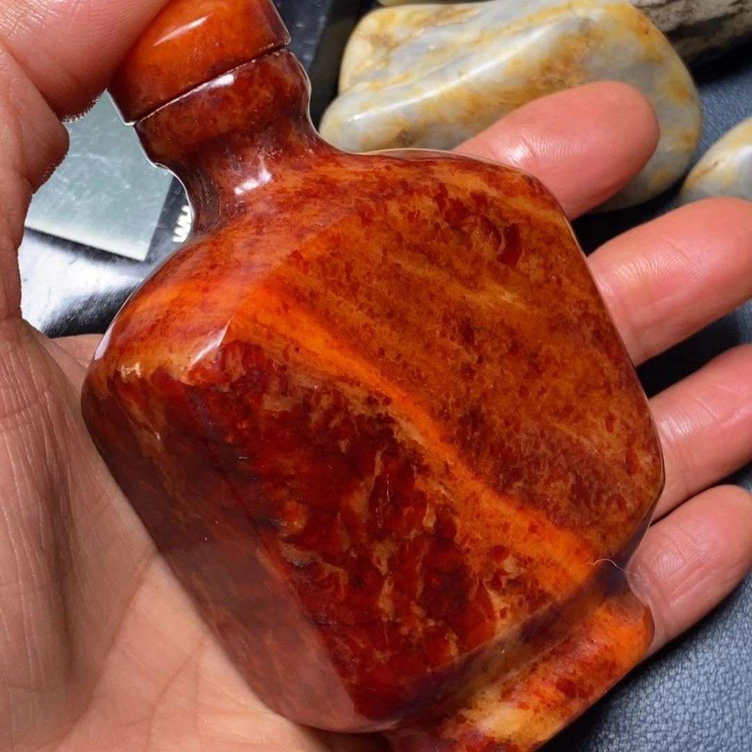 和田玉未镶嵌挂件国**强