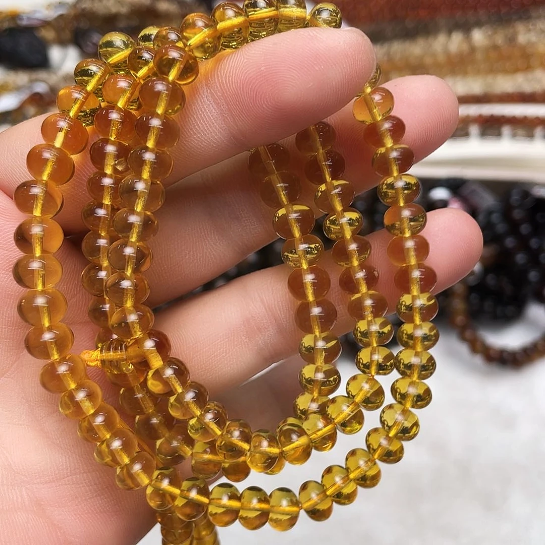 未镶嵌琥珀裸石七