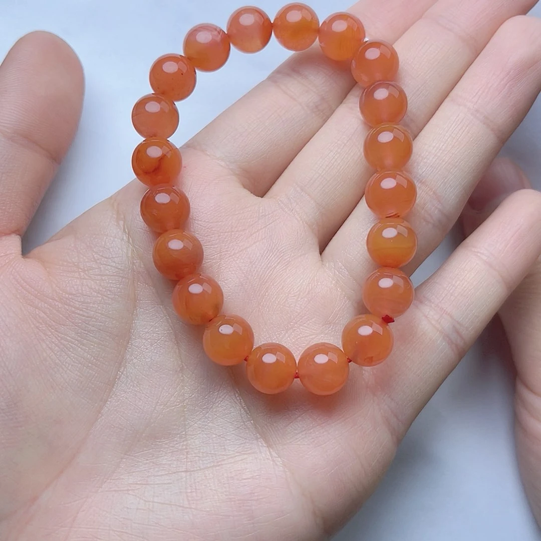 南红玛瑙手串。k k未镶嵌