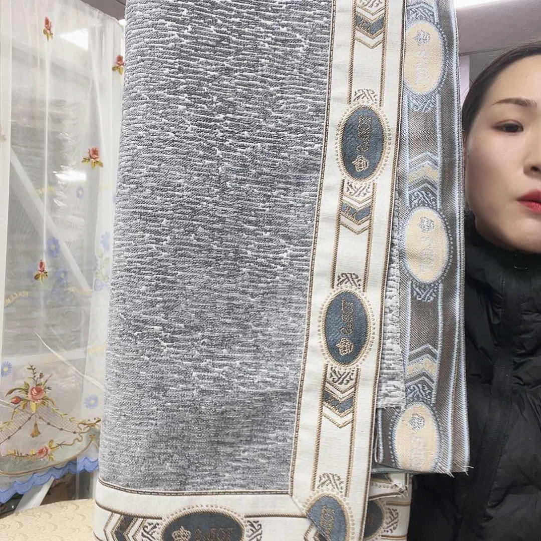 雪尼尔啦咯啦咯啦咯啦咯啦