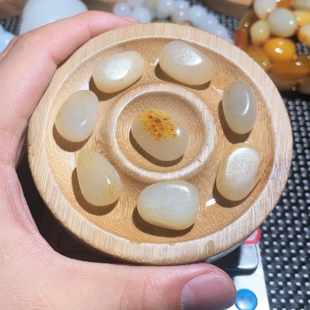 未镶嵌和田玉珠宝奇石