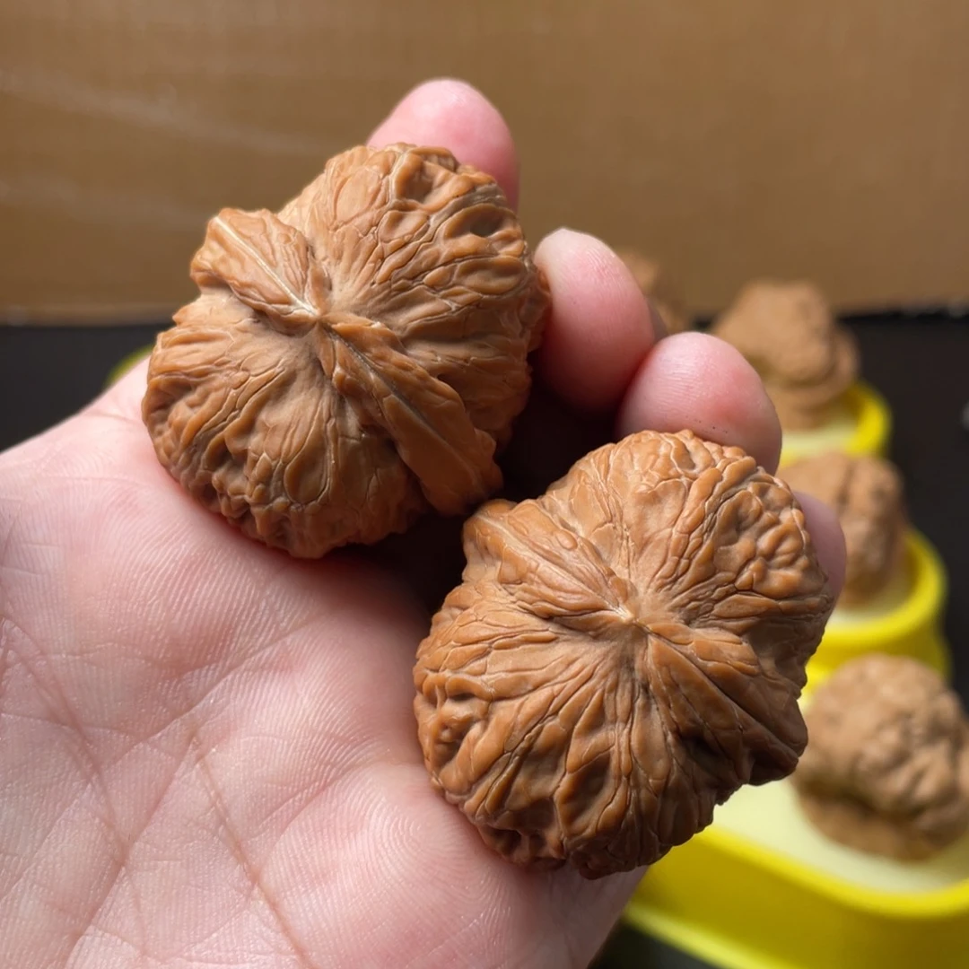 把件文玩核桃清**月核桃