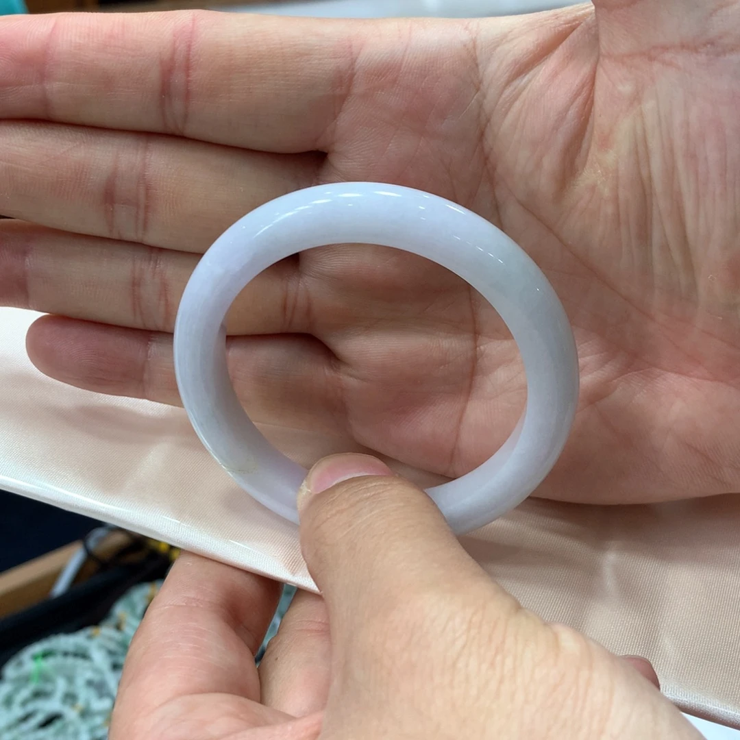 翡翠未镶嵌手镯翡翠