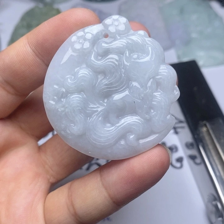 颈饰未镶嵌翡翠翡翠
