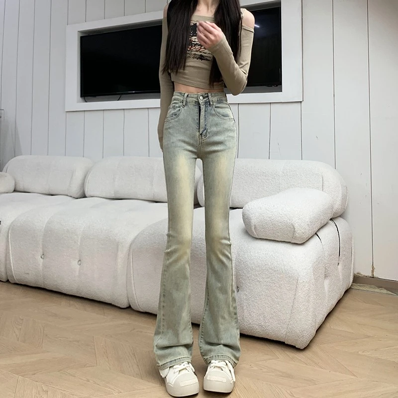 美式复古紧身微喇牛仔裤女春秋2025年修身马蹄裤高腰黄泥喇叭裤子