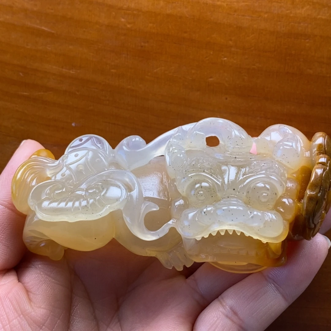 折***～石英质玉（黄龙玉）未镶嵌颈饰