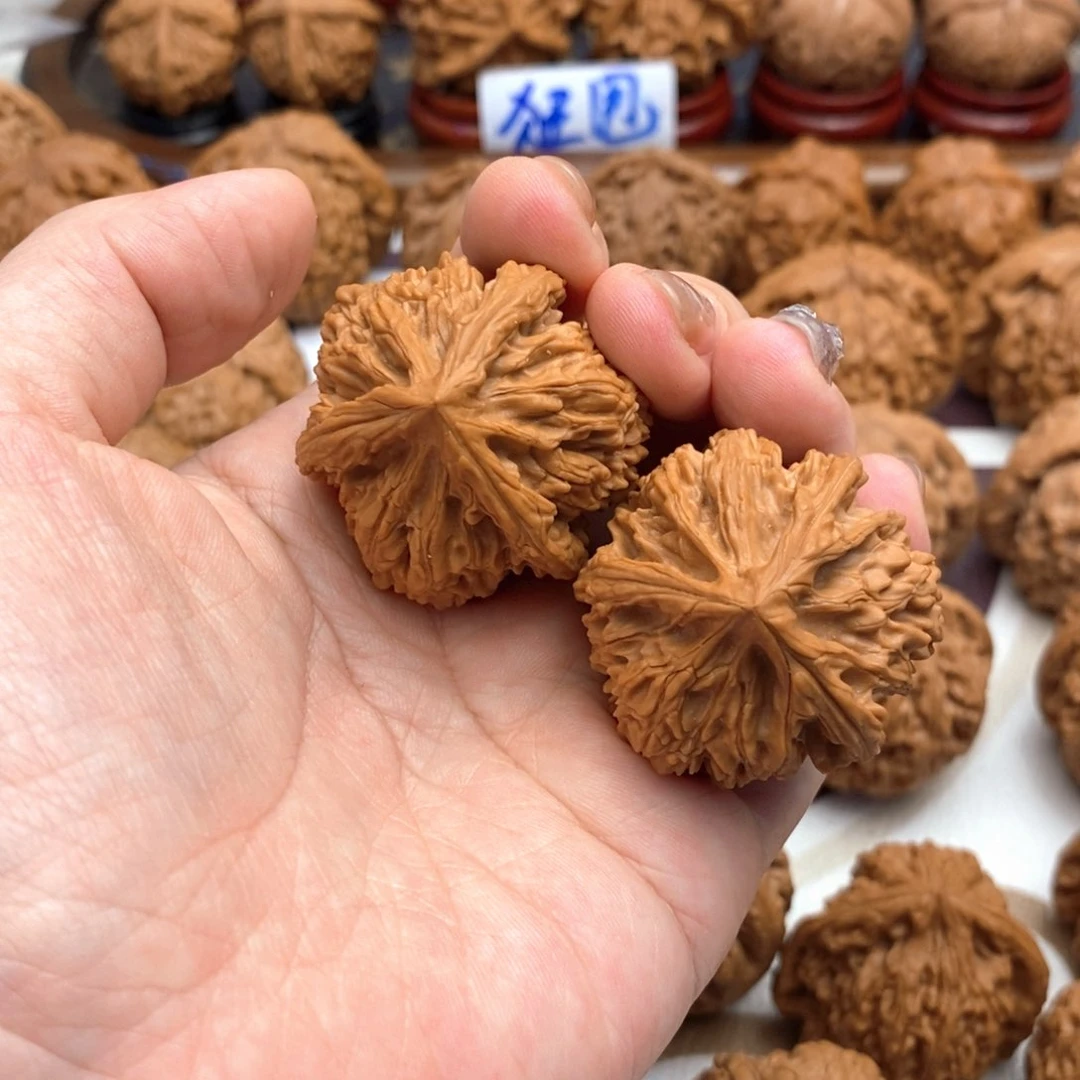【闪购商品】文玩核桃把件楚*41号文山奔