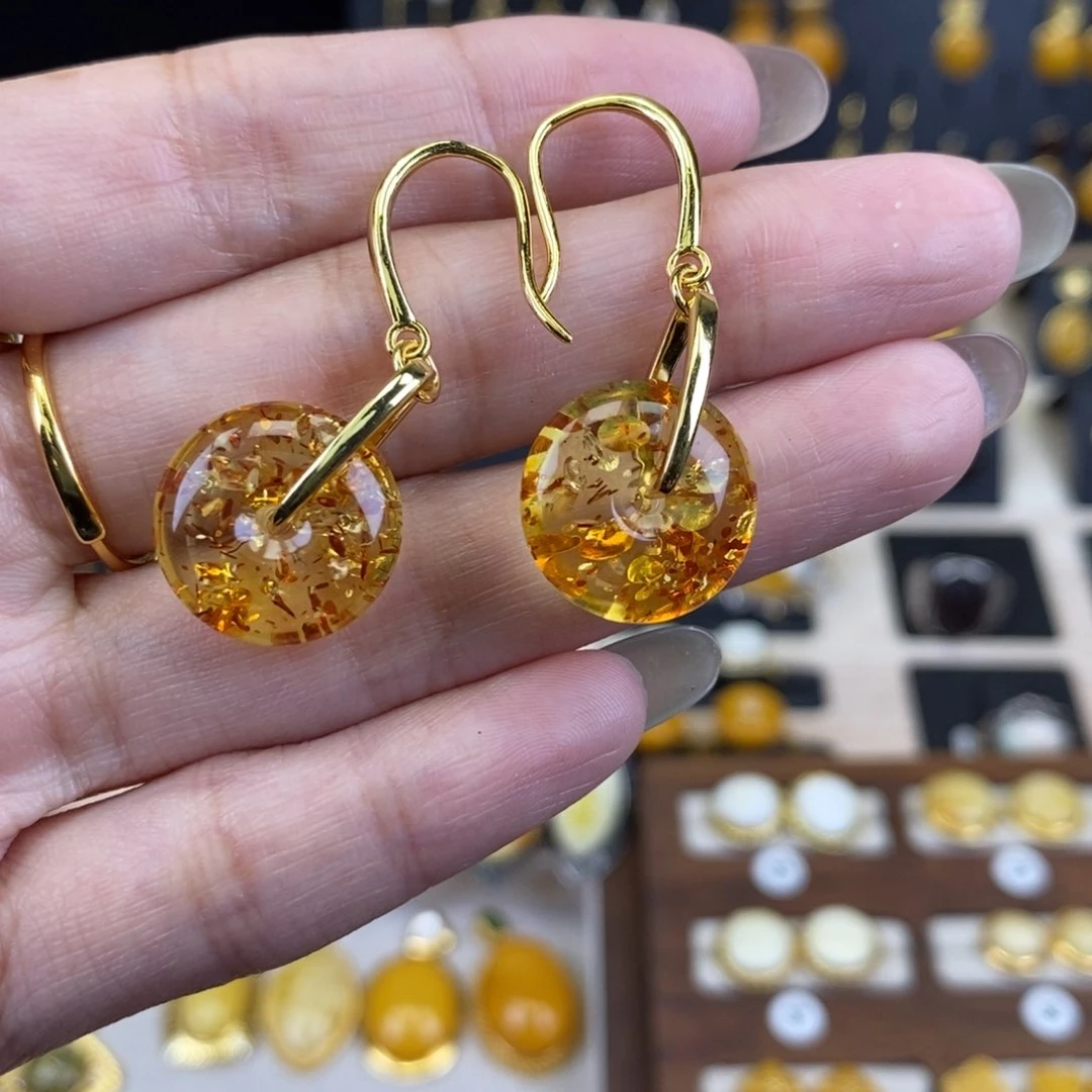 未镶嵌琥珀裸石雯*糖成品