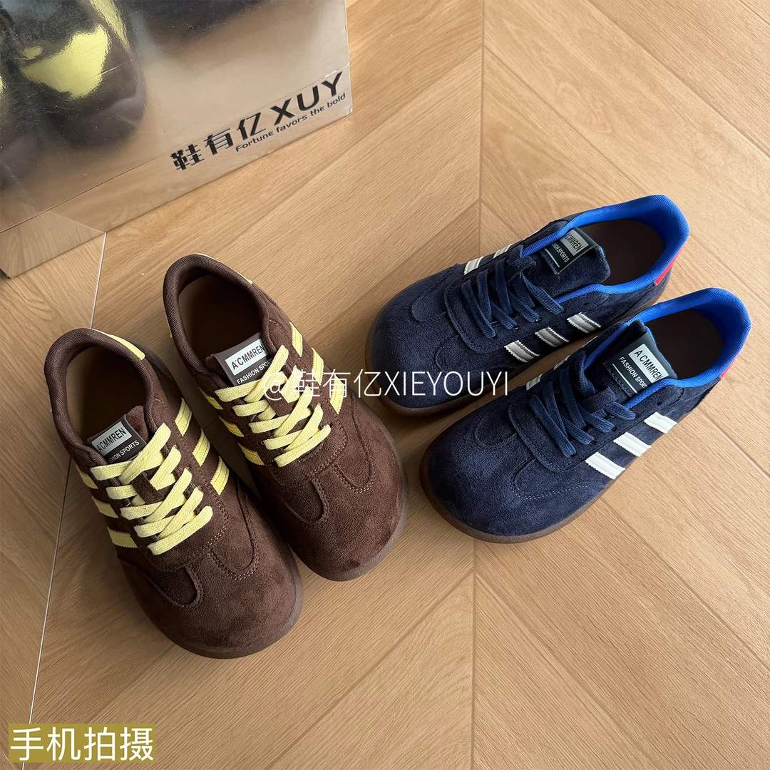 鞋有亿 2025秋冬新款休闲运动板鞋女复古美式三条杠阿甘德训鞋子