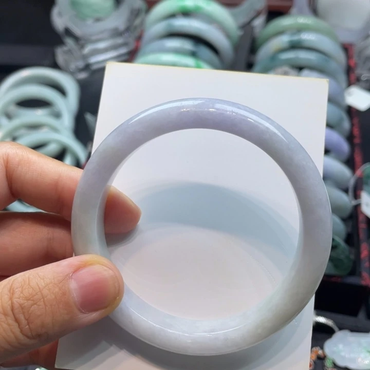 翡翠手镯未镶嵌翡翠手镯57