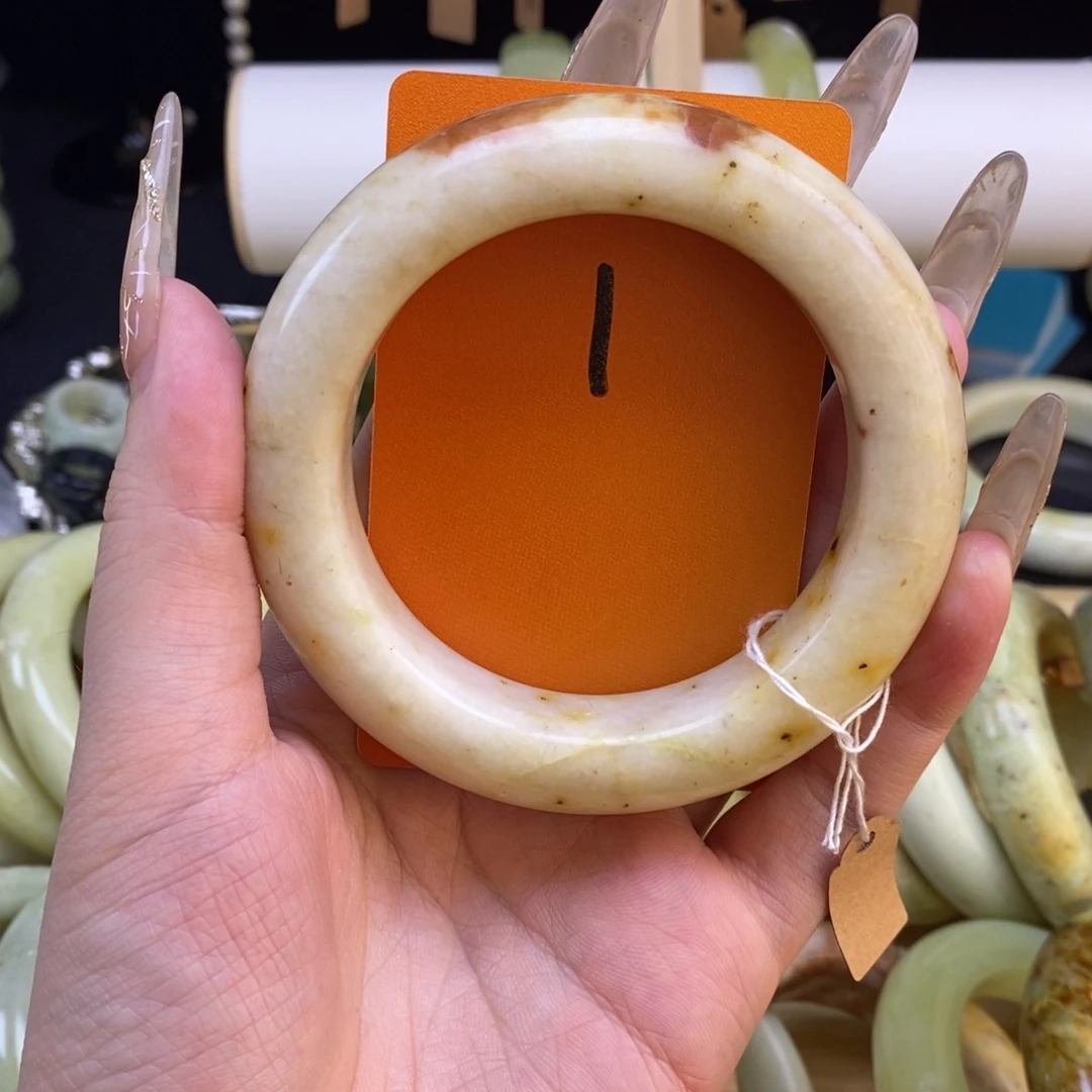 蛇纹石玉未镶嵌手镯59.4