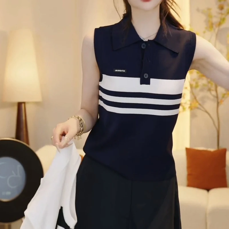 『日光岛屿』2025夏季时尚百搭POLO领针织无袖背心上衣女LK2504446