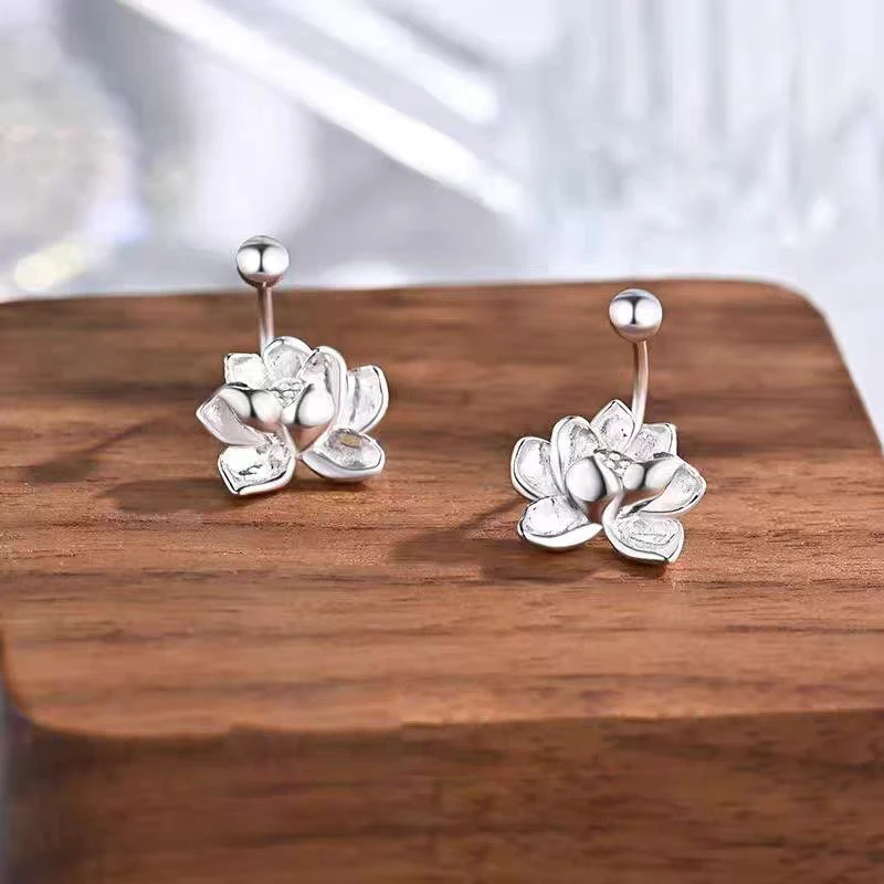 莲花耳钉耳钩新款2025爆款小众螺丝女轻奢高级感耳饰