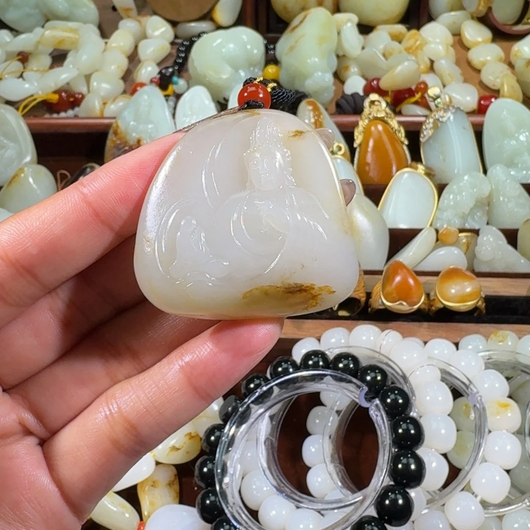 和田玉未镶嵌手链