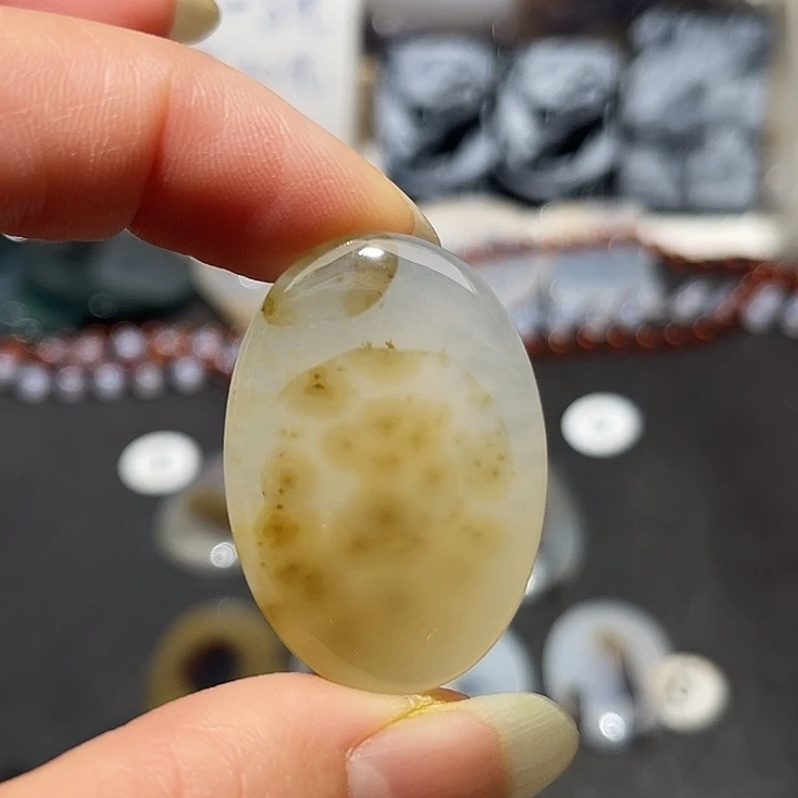 玛瑙/玉髓未镶嵌吊坠(不含链)
