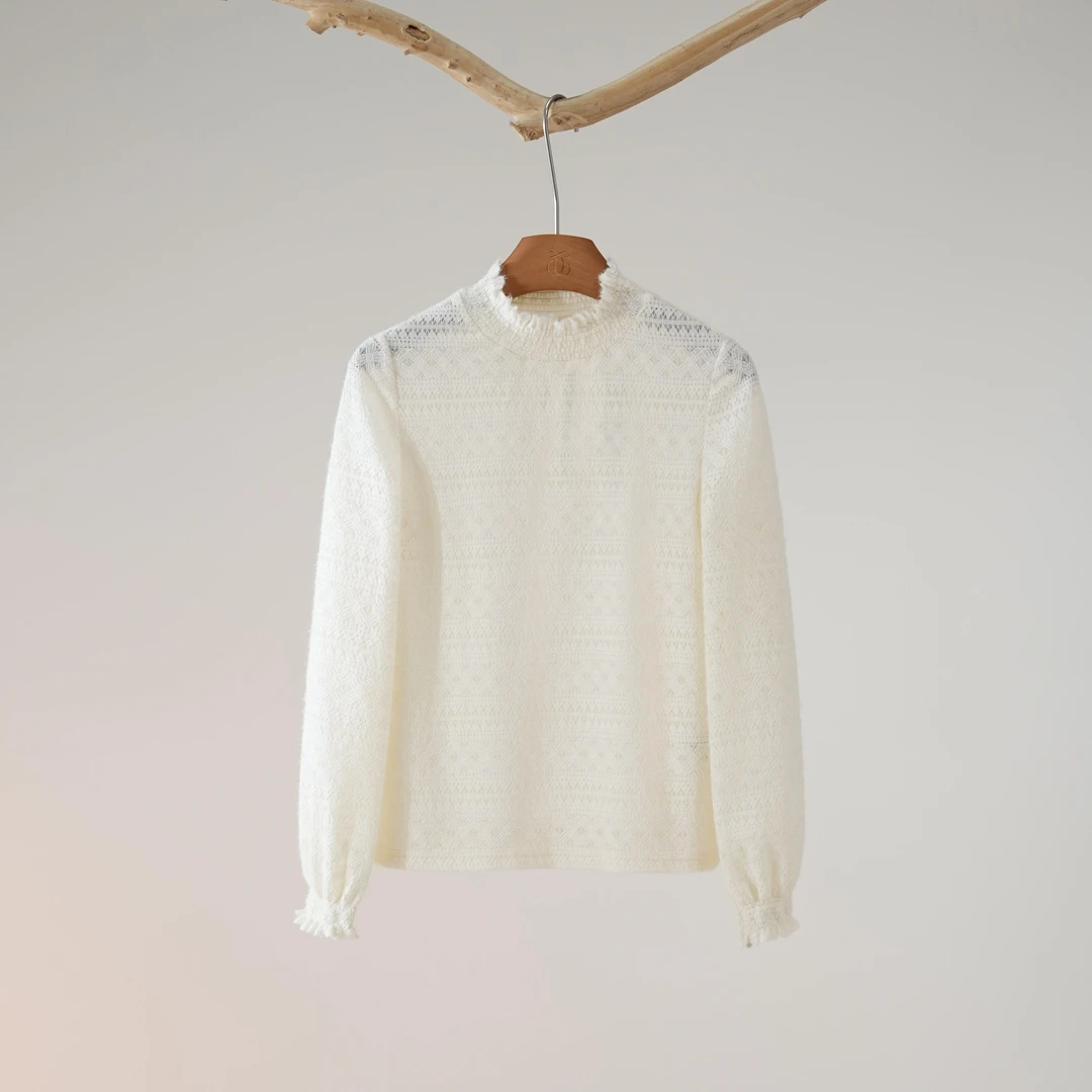 西子/【幸运花蕾】法式设计感荷叶边弹力绒面蕾丝上衣/SYHJ0266