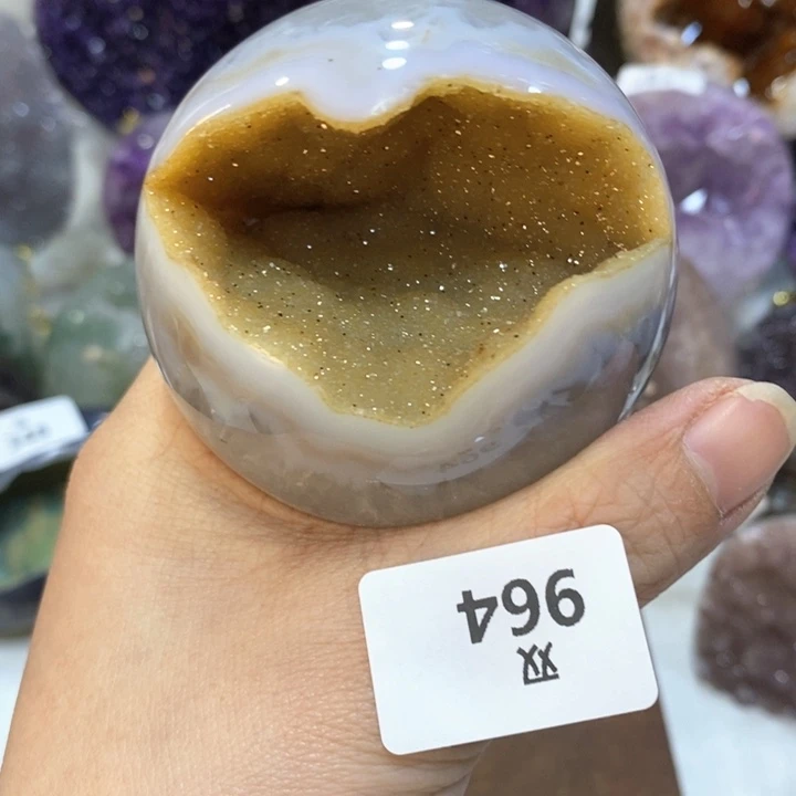 水晶大型摆件（非配饰）未镶嵌