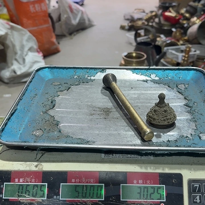 010 铜器物品理性消费