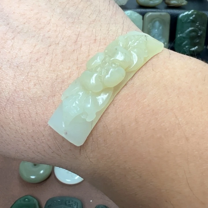 未镶嵌手链和田玉